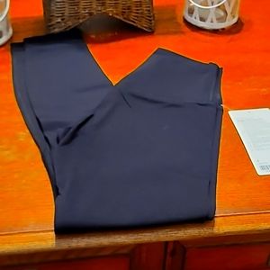 NWT Black Align HR Pant 25"